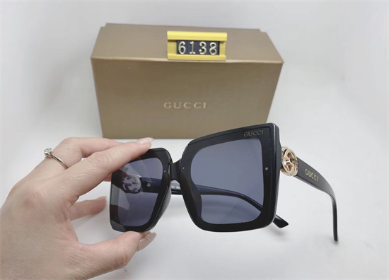 Gucci Sunglass A 135